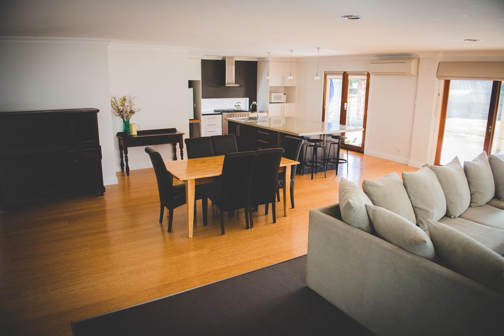 The Hicks Villa Leongatha ภายนอก รูปภาพ